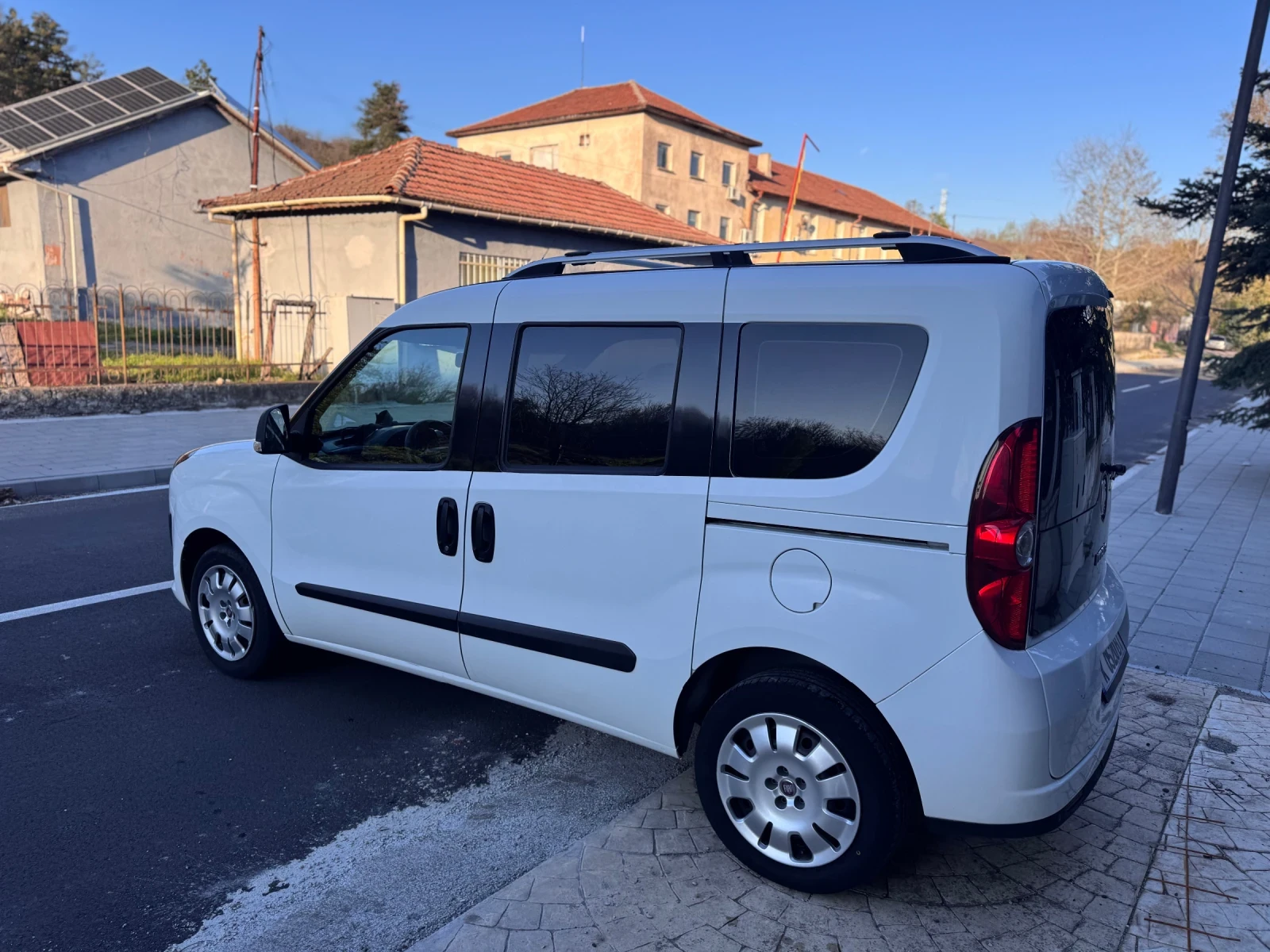 Fiat Doblo 1.4t - изображение 4