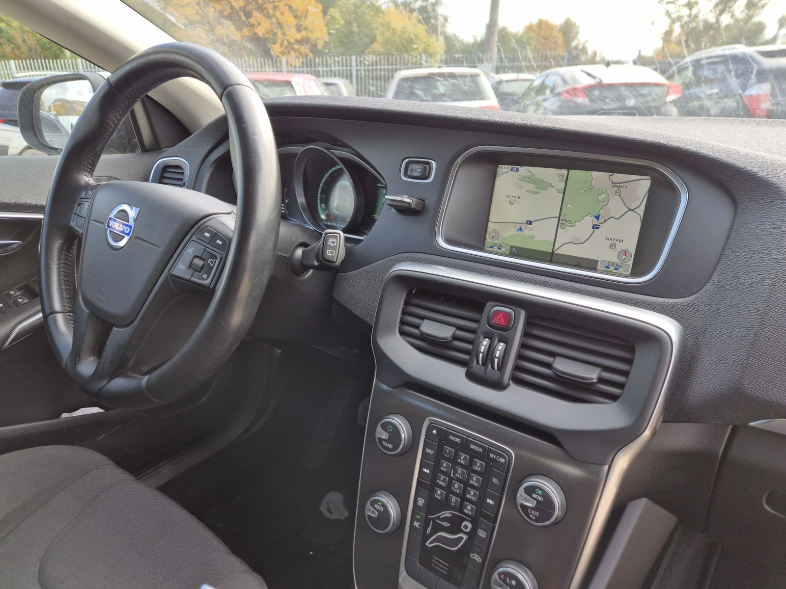 Volvo V40 1.6d - изображение 9