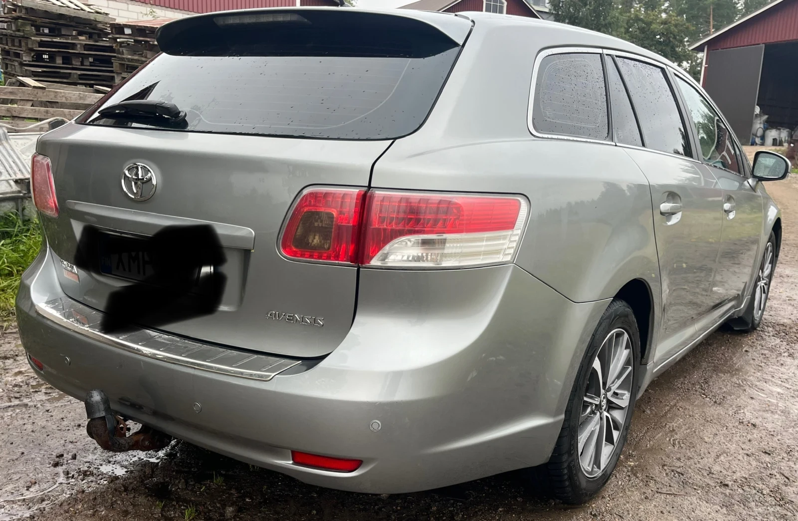 Toyota Avensis 2.0 D4D - изображение 3