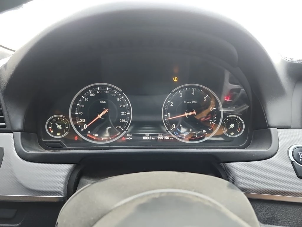 BMW 550 * 550I XDRIVE * CARFAX * ���� �� �� | Mobile.bg � ����������� 9