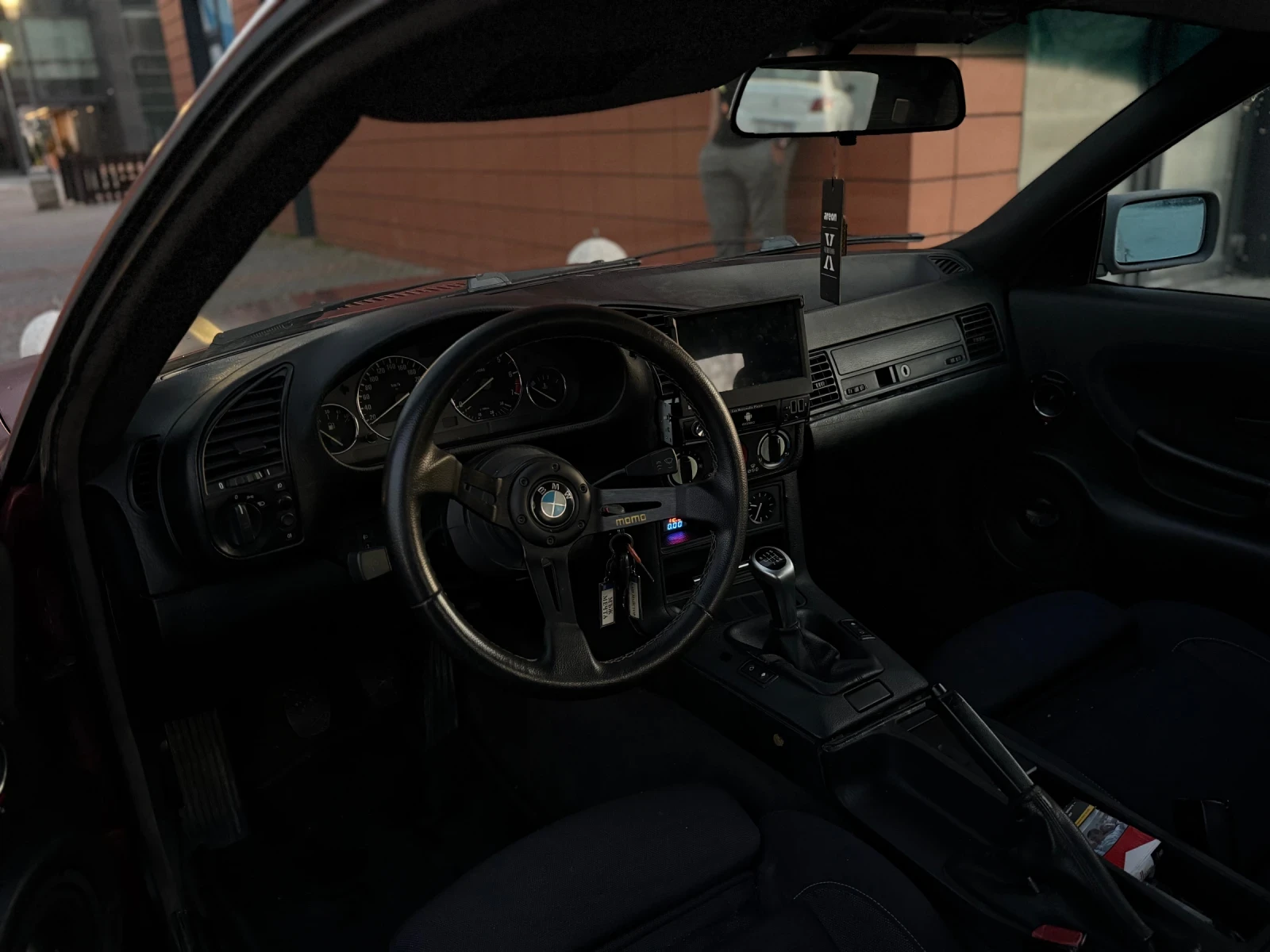 BMW 330 Е36, снимка 7 - Автомобили и джипове - 53850604