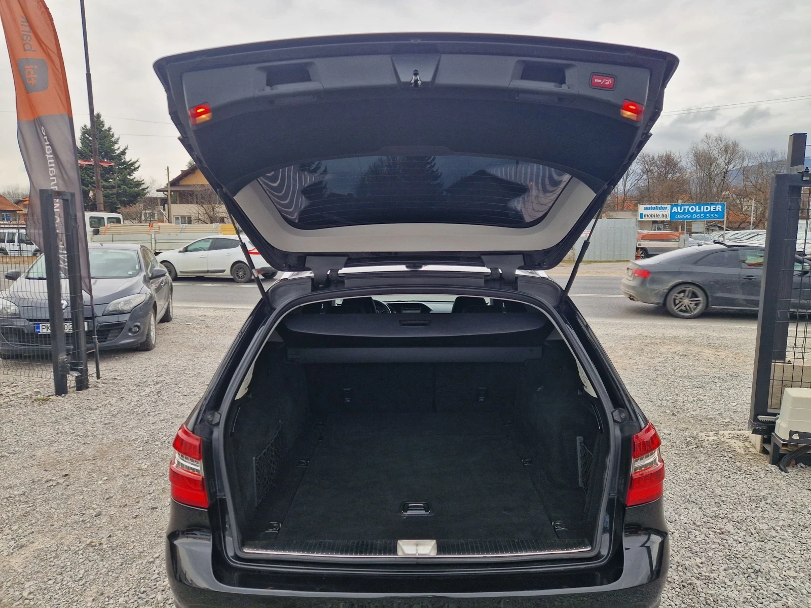 Mercedes-Benz E 350 AMG , снимка 7 - Автомобили и джипове - 53958744