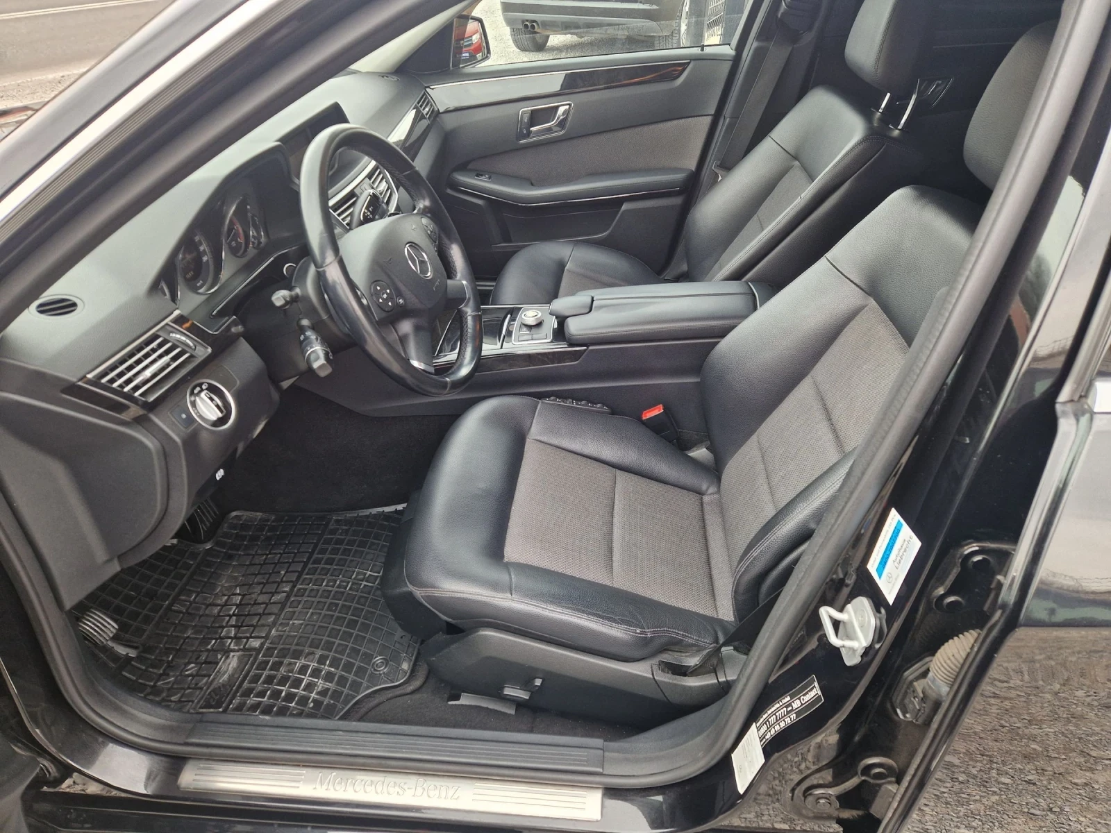 Mercedes-Benz E 350 AMG , снимка 10 - Автомобили и джипове - 53958744