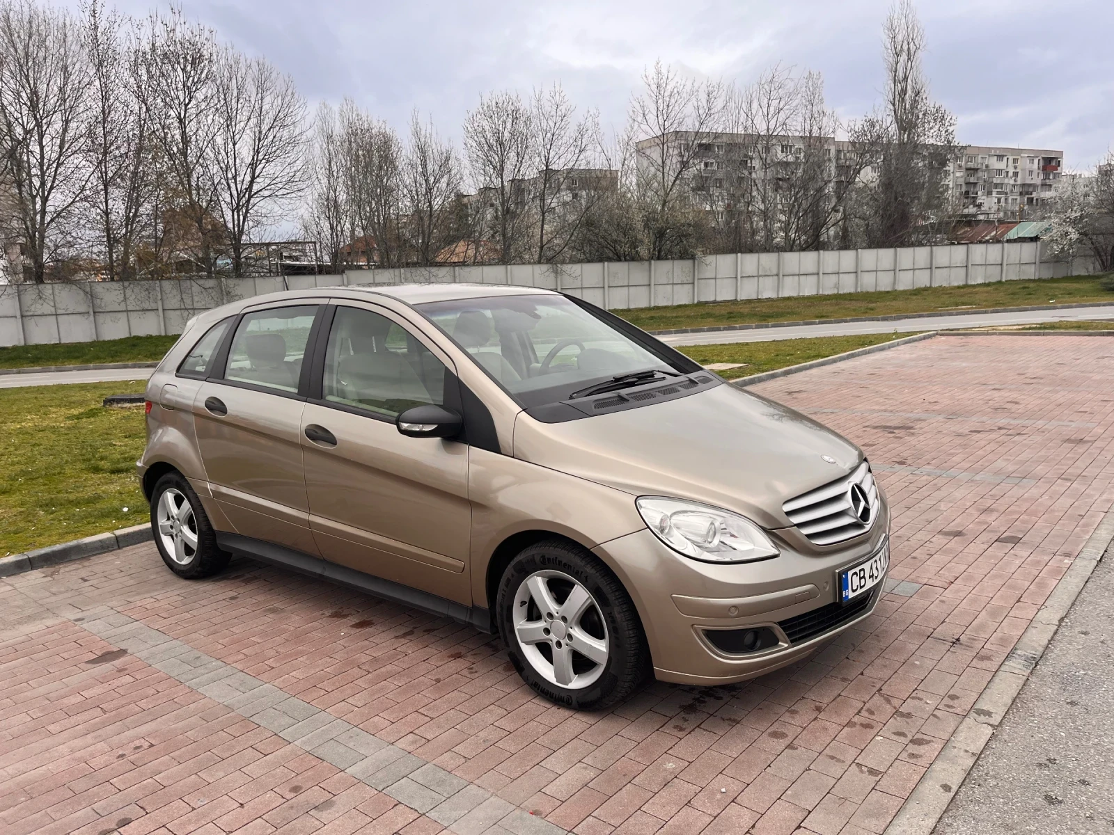 Mercedes-Benz B 170, снимка 11 - Автомобили и джипове - 54024669