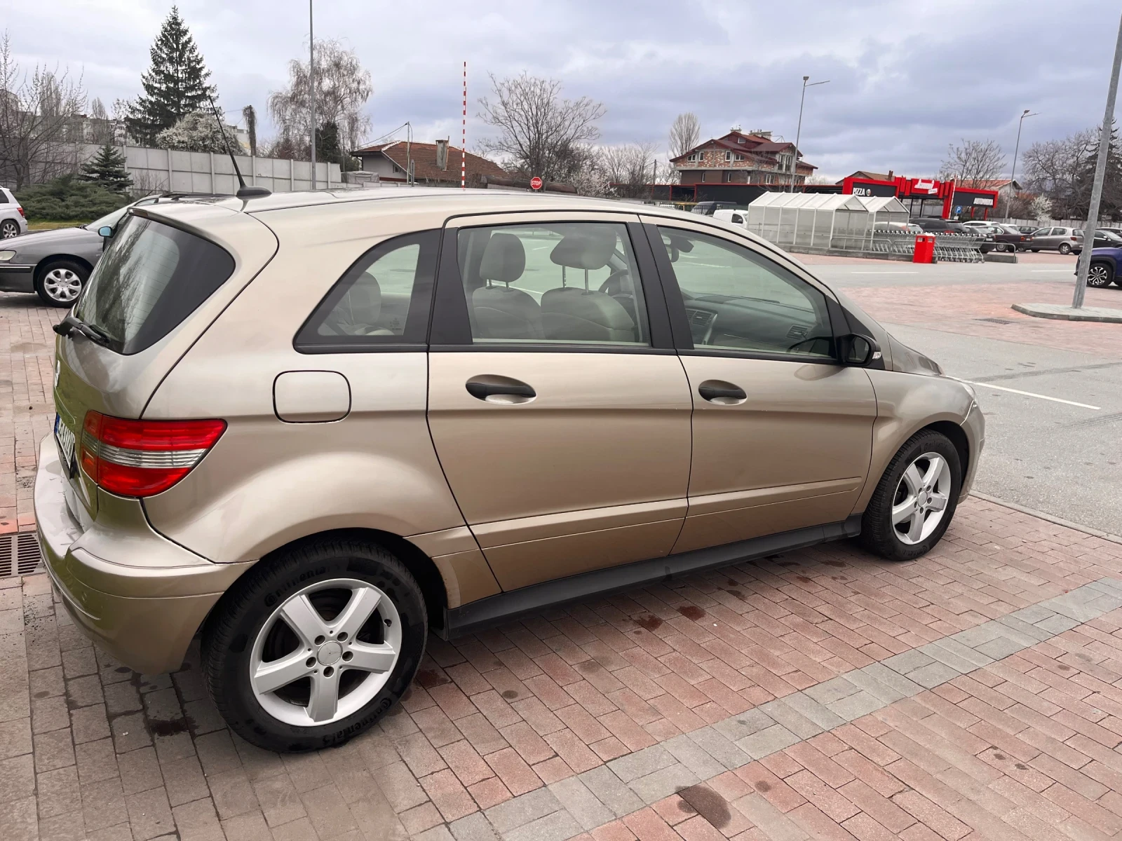 Mercedes-Benz B 170, снимка 10 - Автомобили и джипове - 54024669