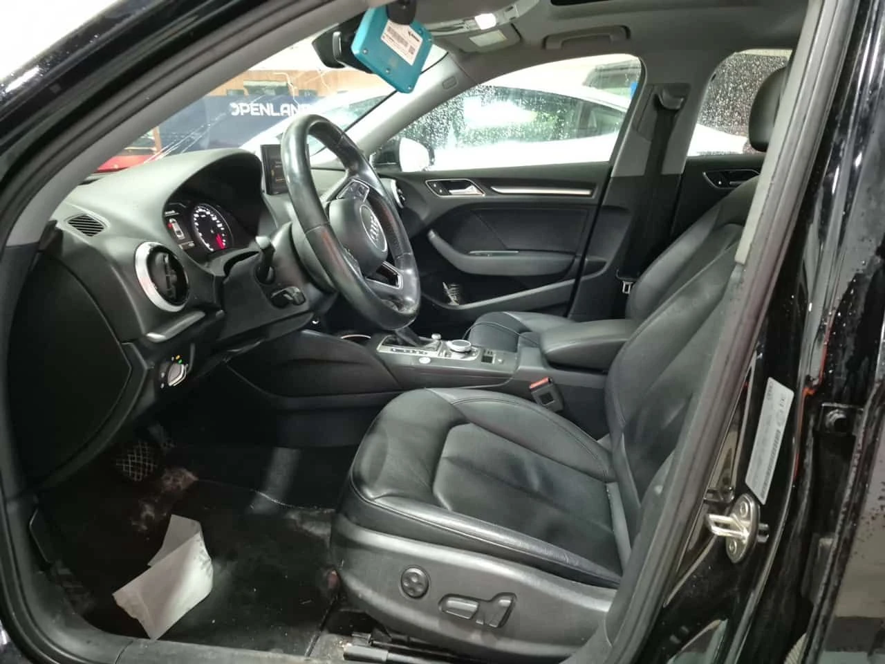 Audi A3 PROGRESSIV/CARFAX/Подгрев/Панорама/Кожа, снимка 7 - Автомобили и джипове - 54331360