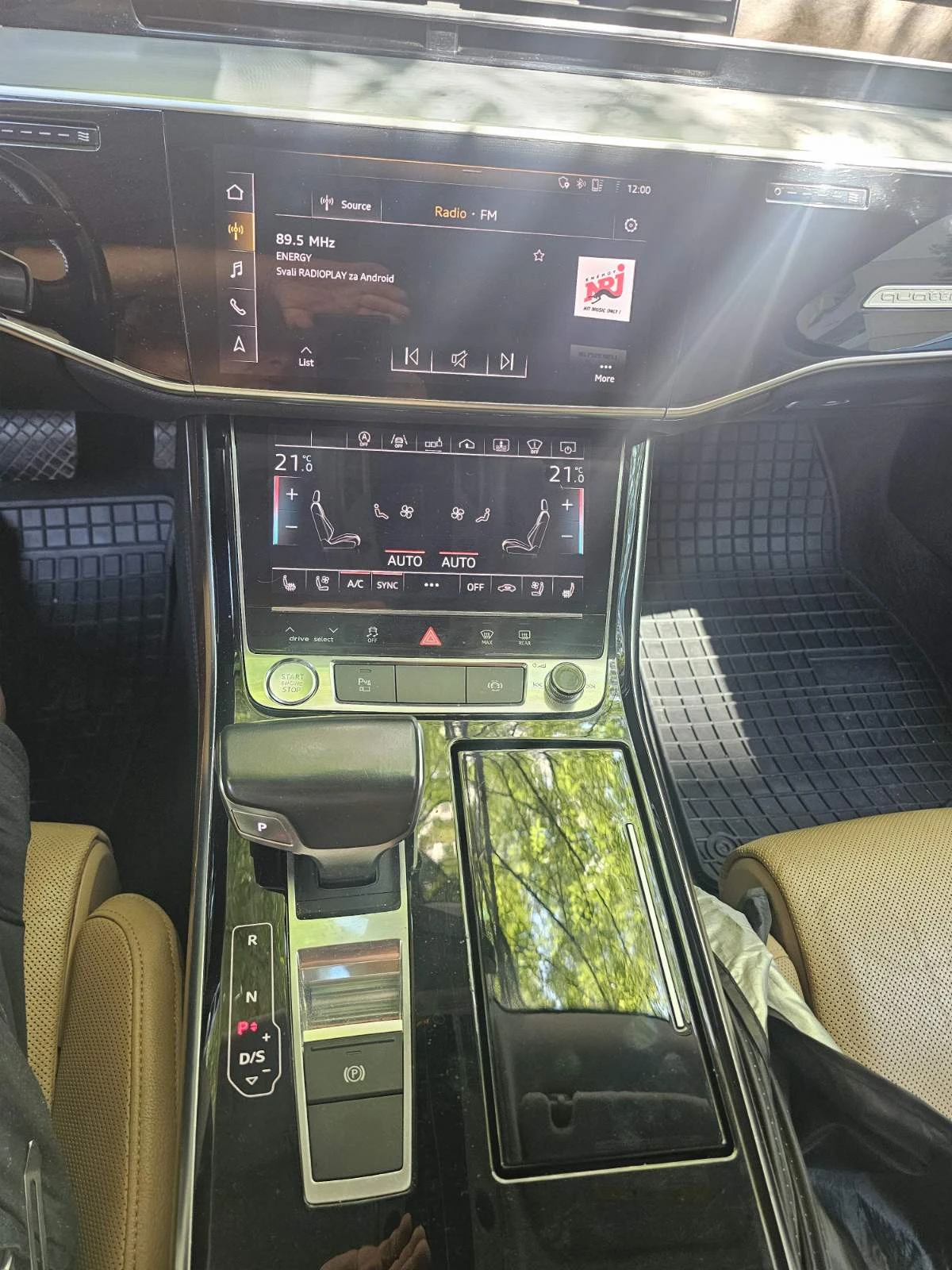 Audi A8 A8L55 TFSI HYBRID, снимка 8 - Автомобили и джипове - 54373350