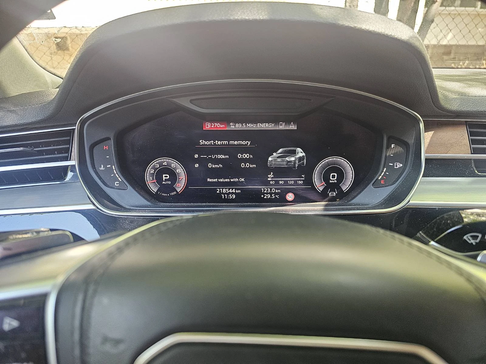 Audi A8 A8L55 TFSI HYBRID, снимка 13 - Автомобили и джипове - 54373350