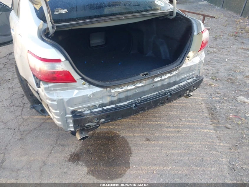 Toyota Camry 3.5L V-6 DOHC, VVT, 268HP Front Wheel Drive | Mobile.bg � ����������� 6