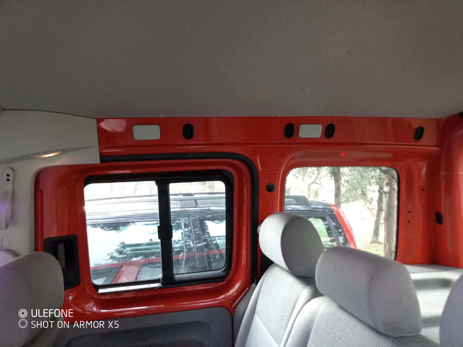 VW Caddy, снимка 6 - Автомобили и джипове - 54810499