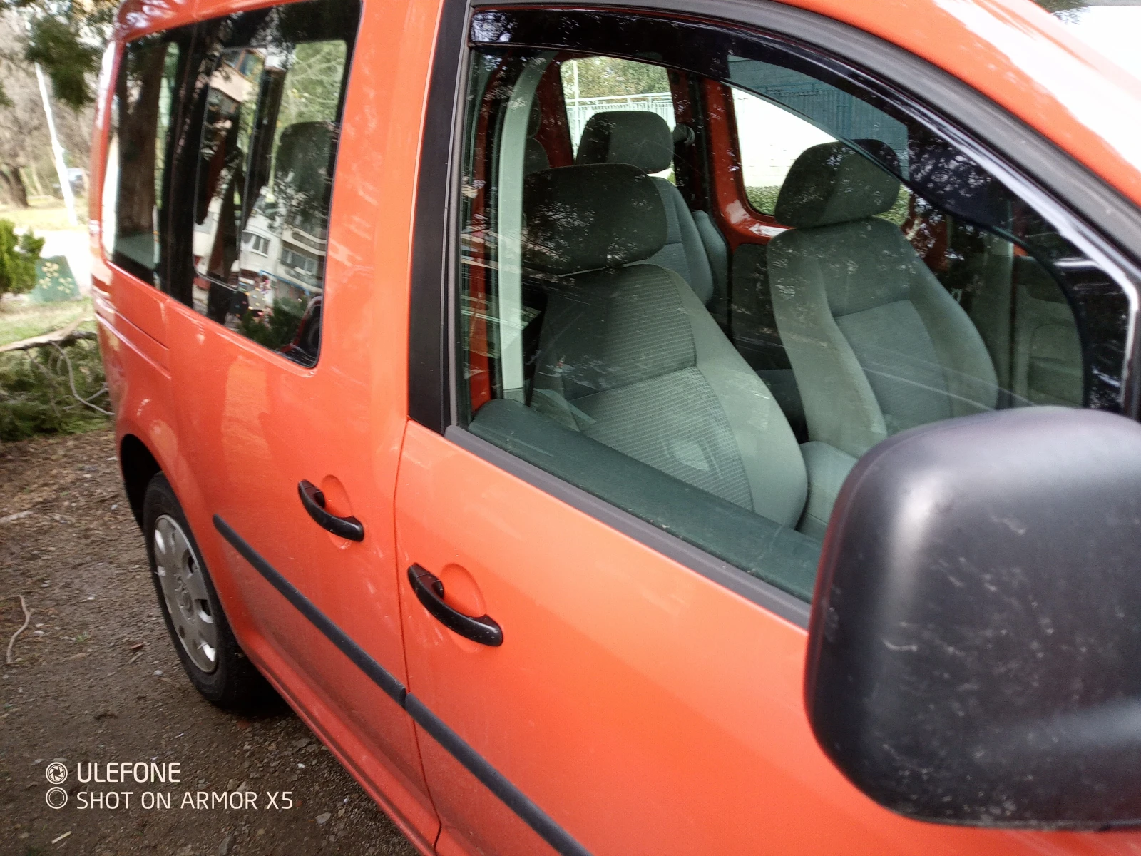 VW Caddy, снимка 2 - Автомобили и джипове - 54810499