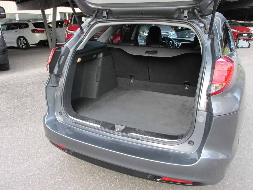 Honda Civic  1.6 i-DTEC Swiss, снимка 5 - Автомобили и джипове - 55266098