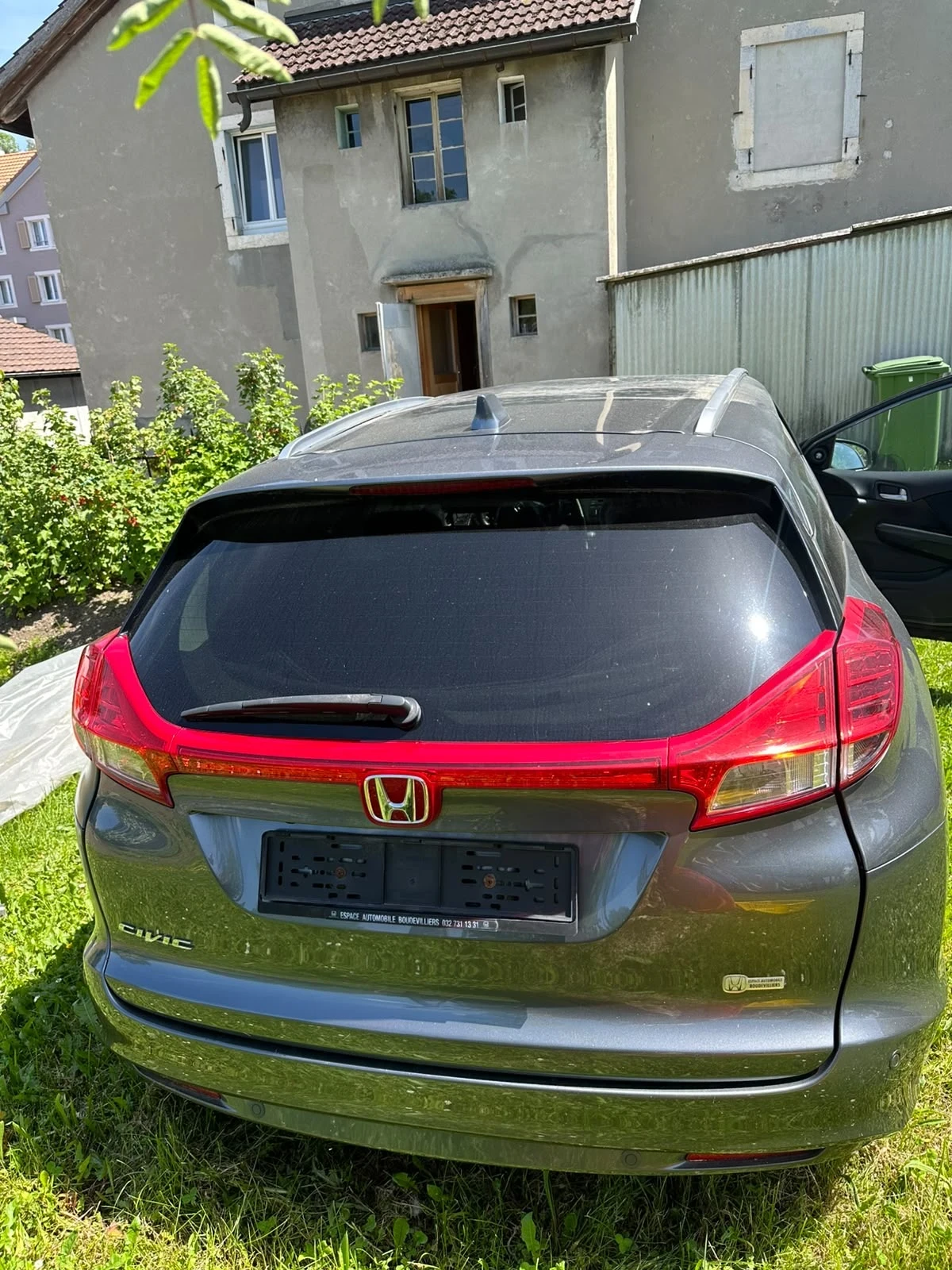 Honda Civic  1.6 i-DTEC Swiss, снимка 3 - Автомобили и джипове - 55266098
