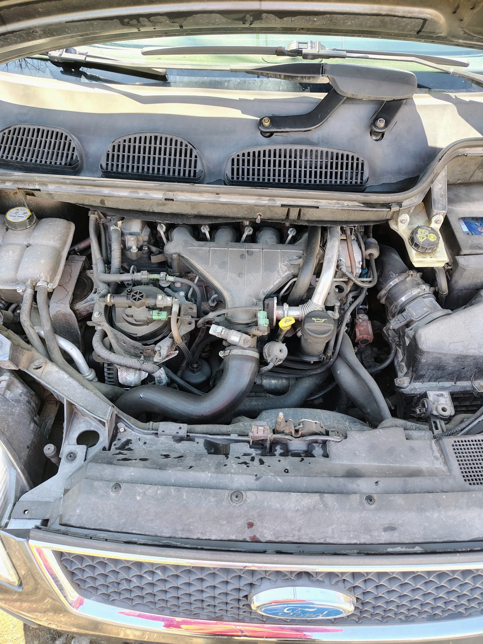 Ford C-max 2.0 TDCI Ghia, снимка 10 - Автомобили и джипове - 55931079