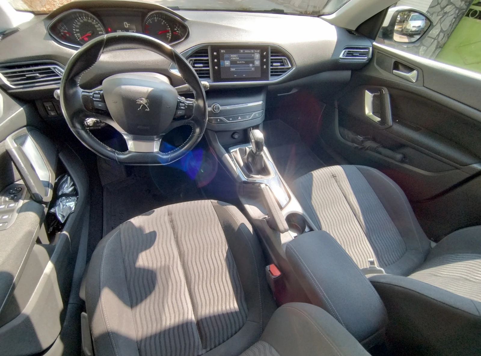 Peugeot 308, снимка 6 - Автомобили и джипове - 55979379