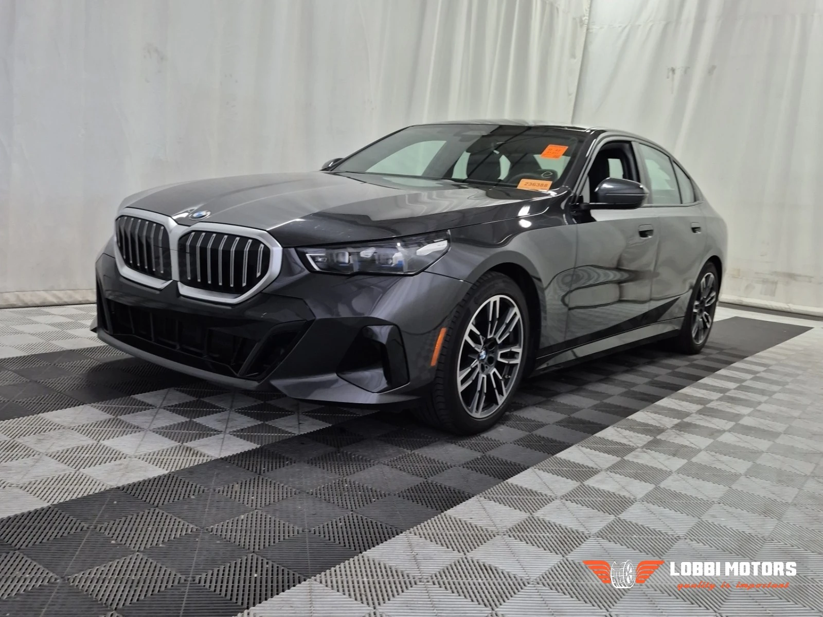 BMW 530