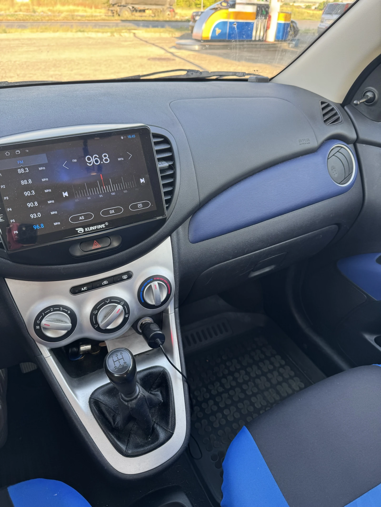 Hyundai I10 1.1, снимка 7 - Автомобили и джипове - 56160786