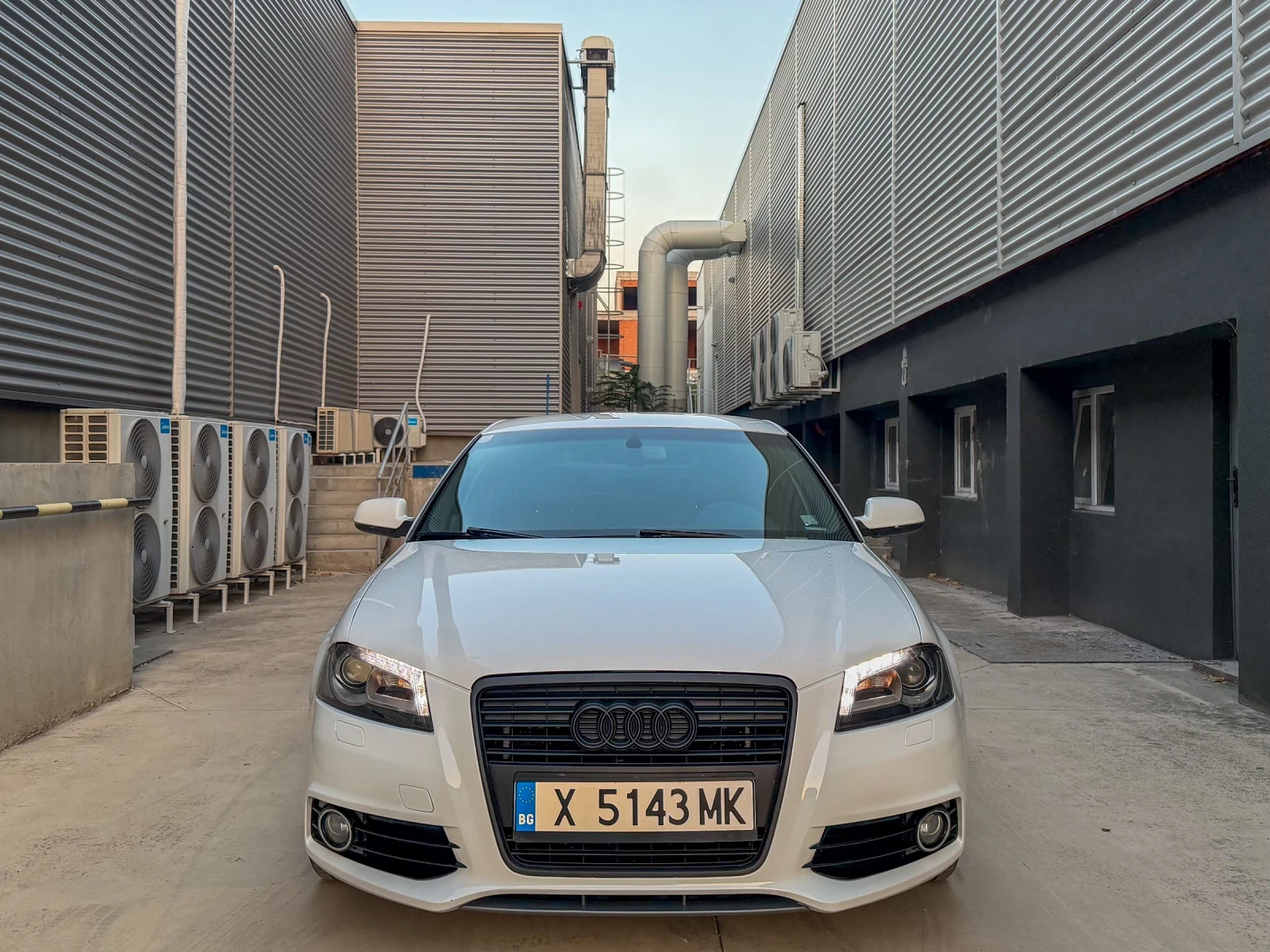 Audi A3 2.0 TDI 3xS-Line Common Rail, снимка 2 - Автомобили и джипове - 56237971