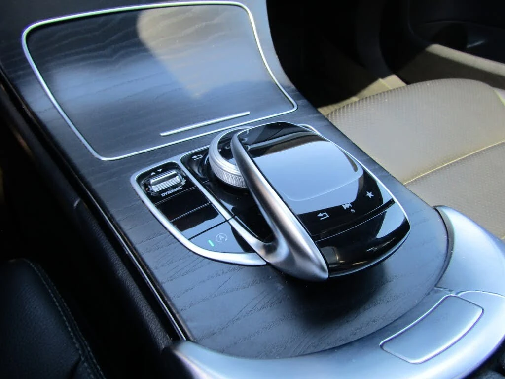 Mercedes-Benz C 300 4MATIC| SUNROOF| KEYLESS| HEATED SEATS| CARFAX | Mobile.bg � ����������� 16