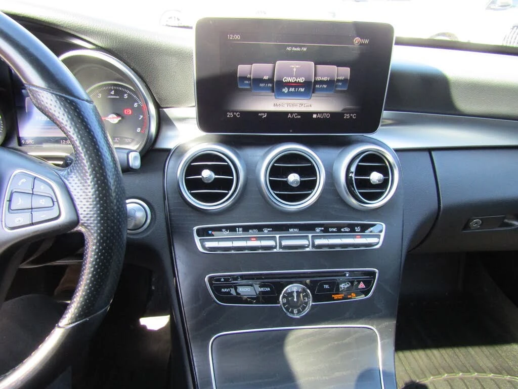 Mercedes-Benz C 300 4MATIC| SUNROOF| KEYLESS| HEATED SEATS| CARFAX | Mobile.bg � ����������� 15