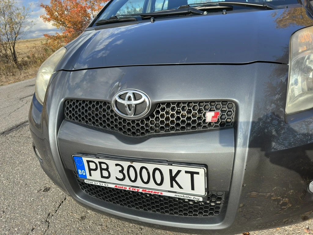 Toyota Yaris, снимка 7 - Автомобили и джипове - 56442396