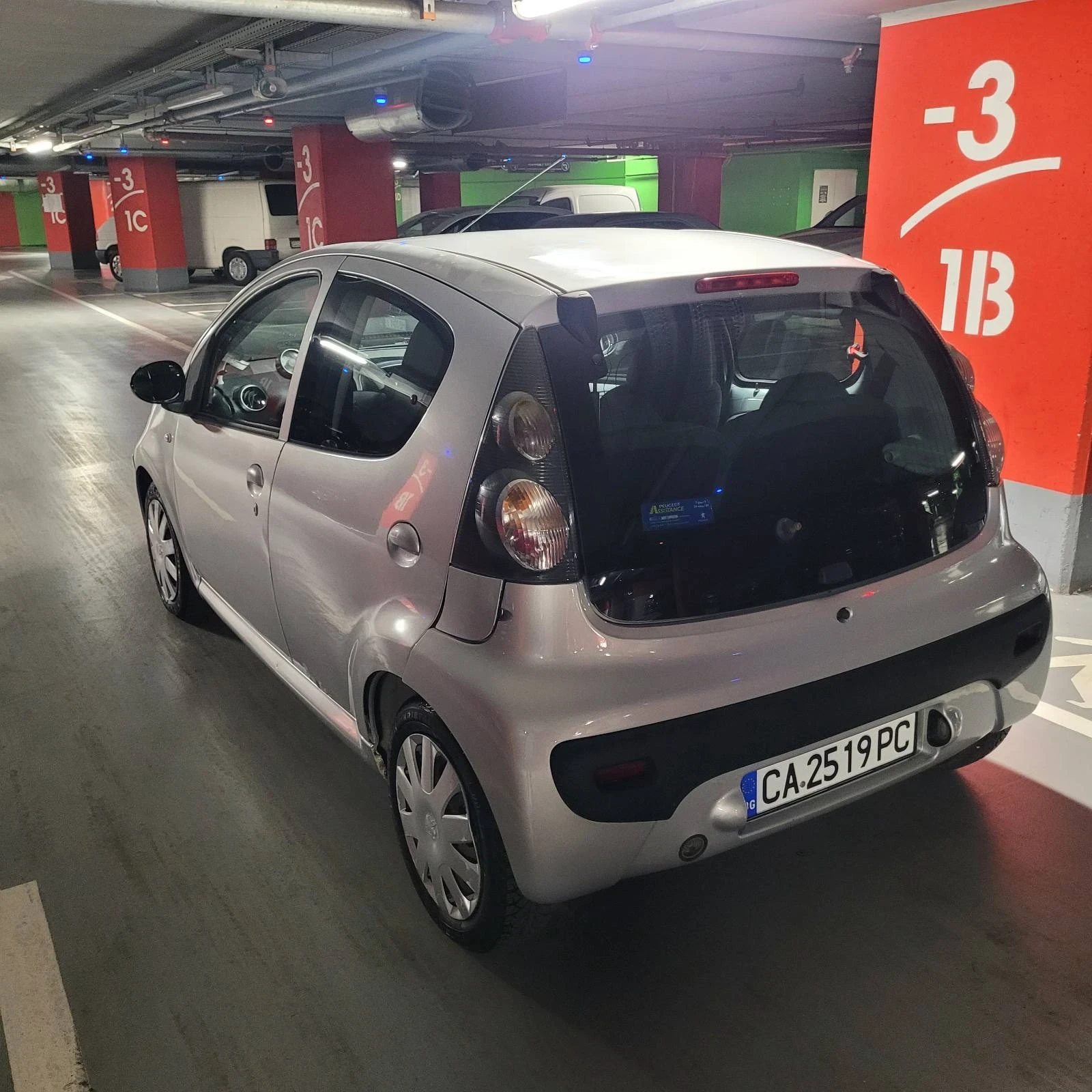 Peugeot 107, снимка 3 - Автомобили и джипове - 56641349