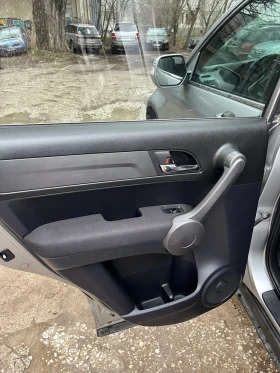 Honda Cr-v 2, 2 I-CDTI 4х4 Италия, снимка 11