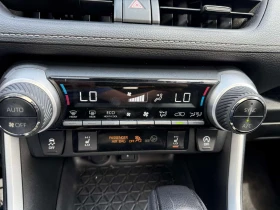 Toyota Rav4 * XLE * CARFAX * ОПЦИЯ ЗА ФИНАНСИРАНЕ, снимка 12
