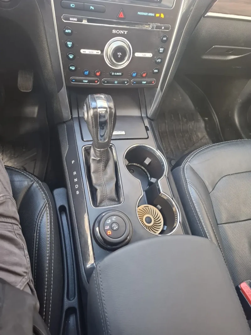 Ford Explorer LIMITED 4WD 3.5 LPG, снимка 11 - Автомобили и джипове - 49623098