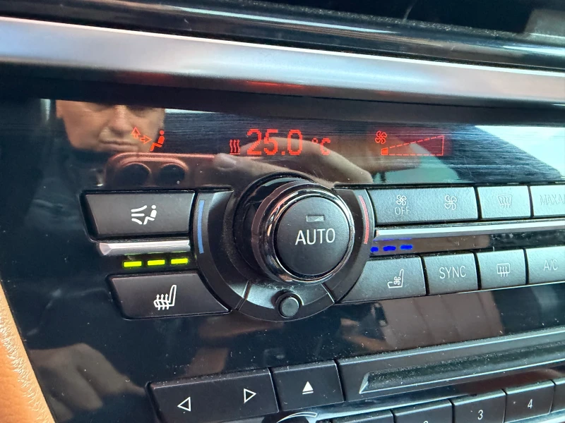 BMW X6 БАРТЕР* M50D* DIGITAL* ВАКУМ* УНИКАТ, снимка 14 - Автомобили и джипове - 52138466