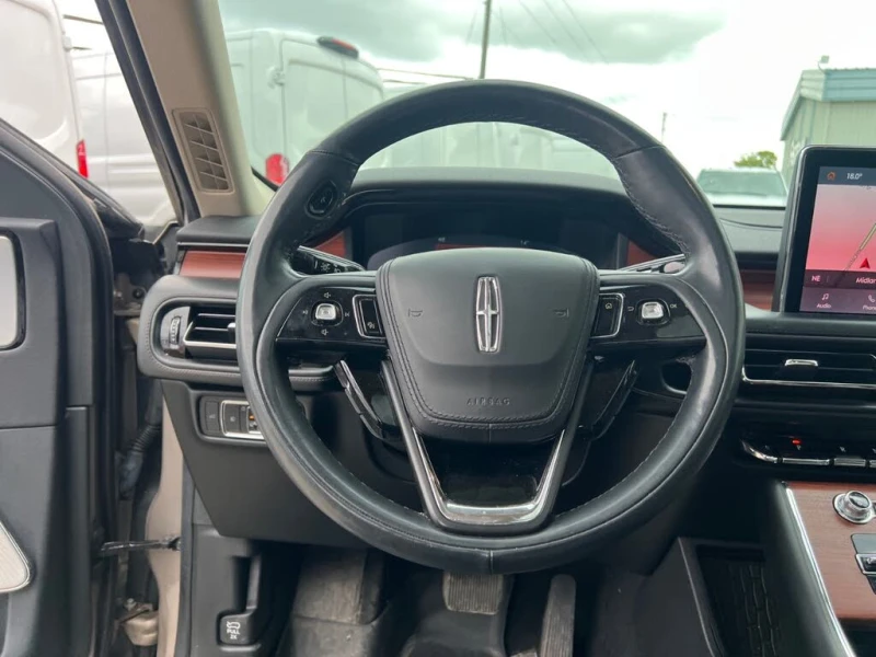 Lincoln Aviator * АвтоКреди* (ЦЕНА ДО БГ), снимка 16 - Автомобили и джипове - 53026766