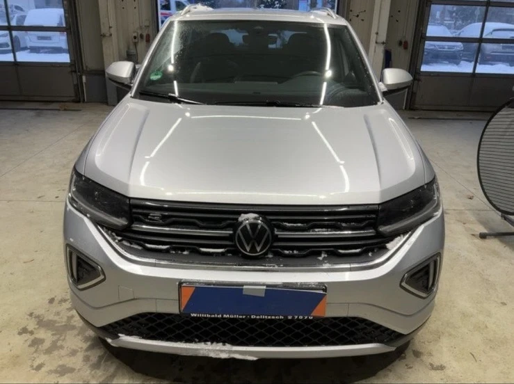 VW T-Cross R-line 1.5TSI DSG, снимка 2 - Автомобили и джипове - 54880247