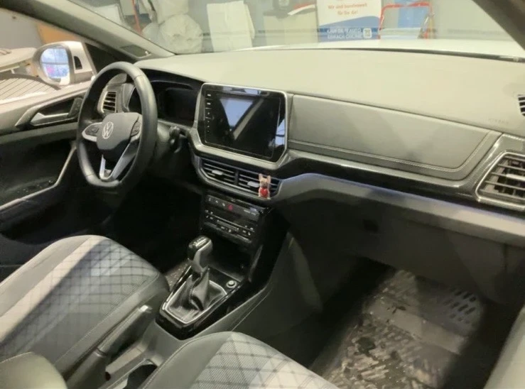 VW T-Cross R-line 1.5TSI DSG, снимка 6 - Автомобили и джипове - 54880247