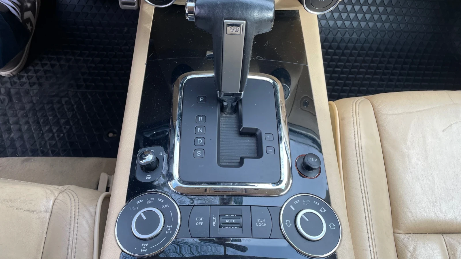 VW Touareg  - изображение 6