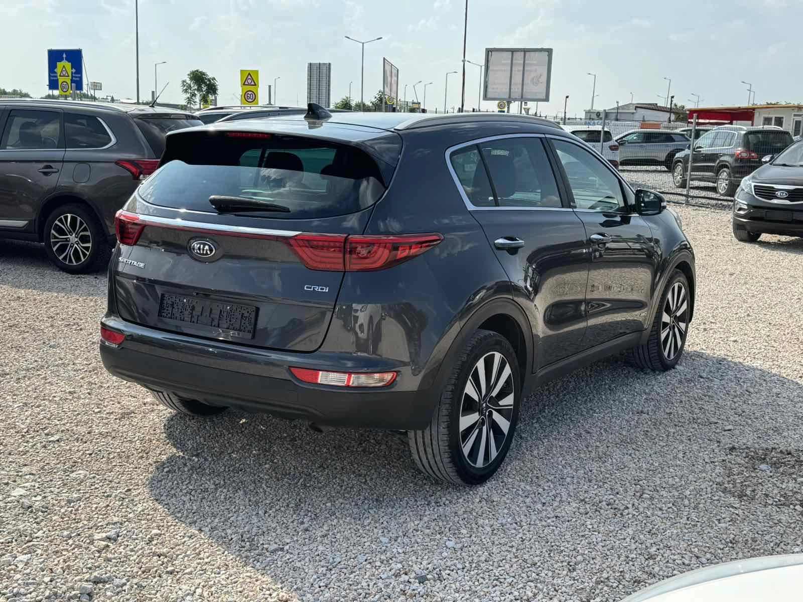 Kia Sportage 2.0CRDI 4X4 AUTOMAT - изображение 5