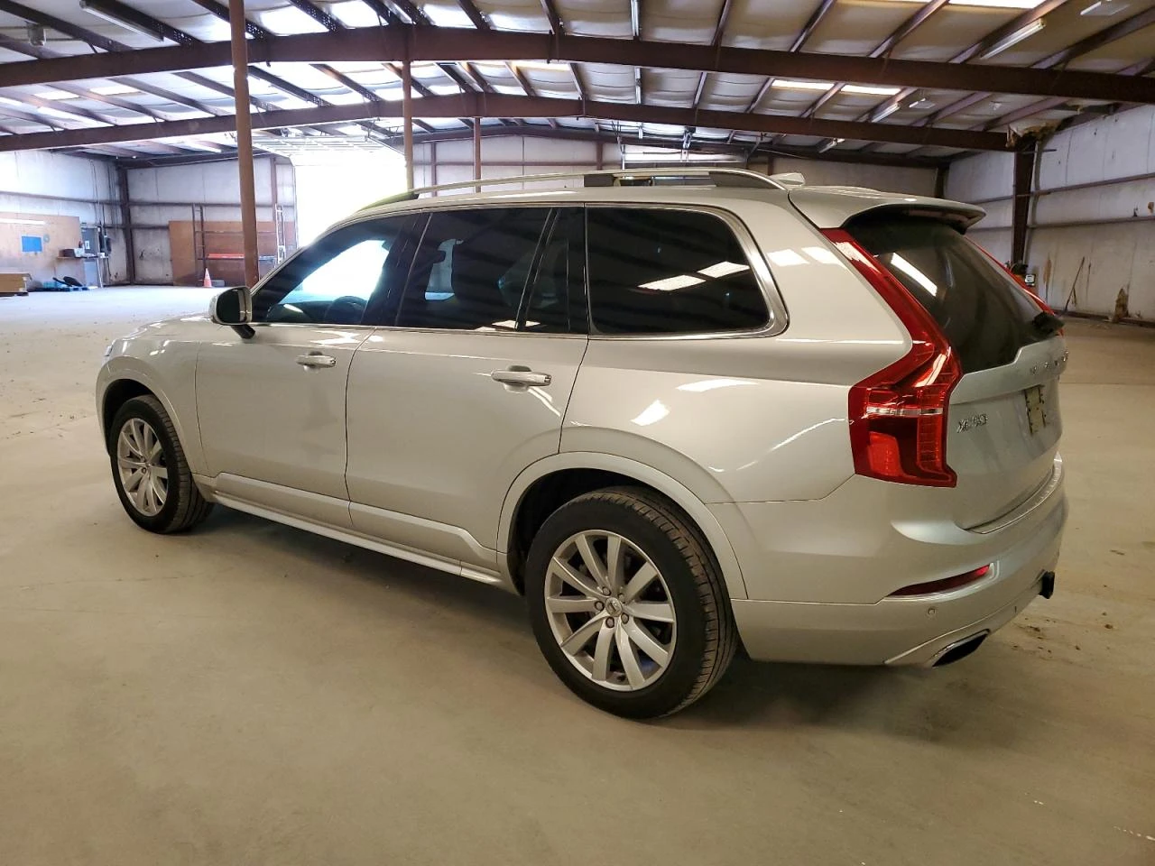 Volvo Xc90 T6 MOMENTUM - изображение 2
