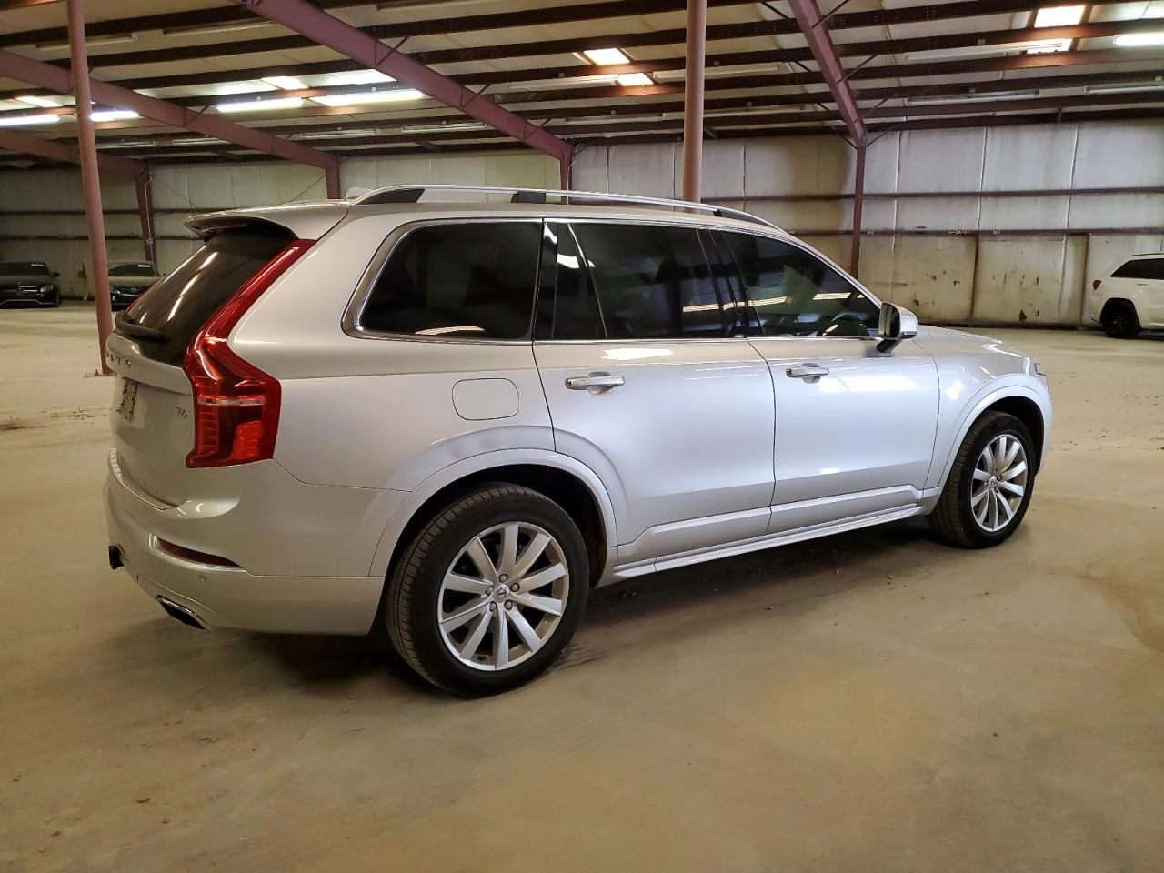Volvo Xc90 T6 MOMENTUM - изображение 4