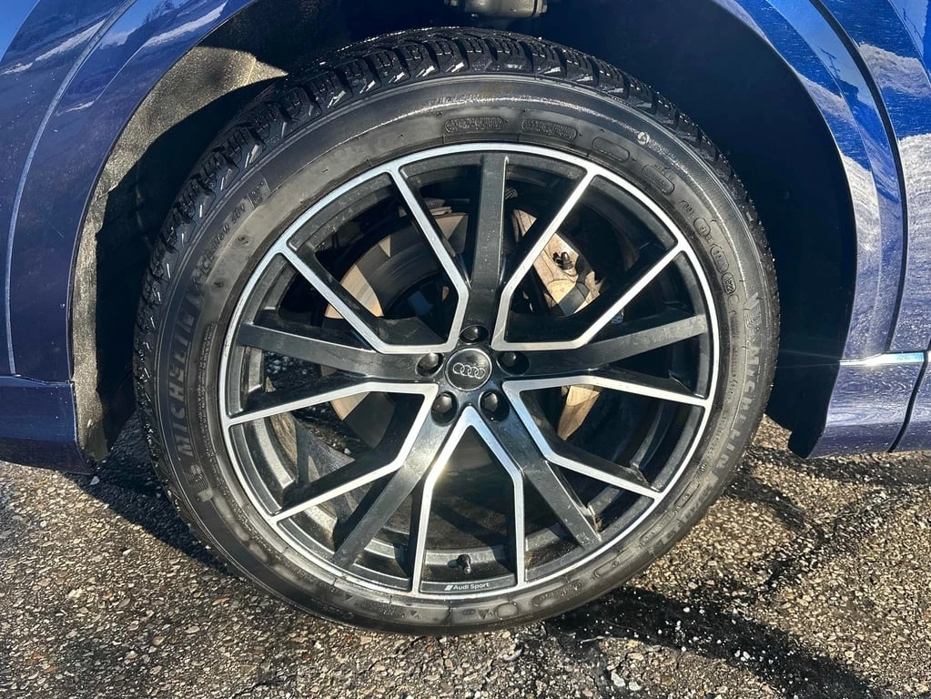 Audi Q8 * Progressiv * CARFAX * ЦЕНА ДО БГ - изображение 6