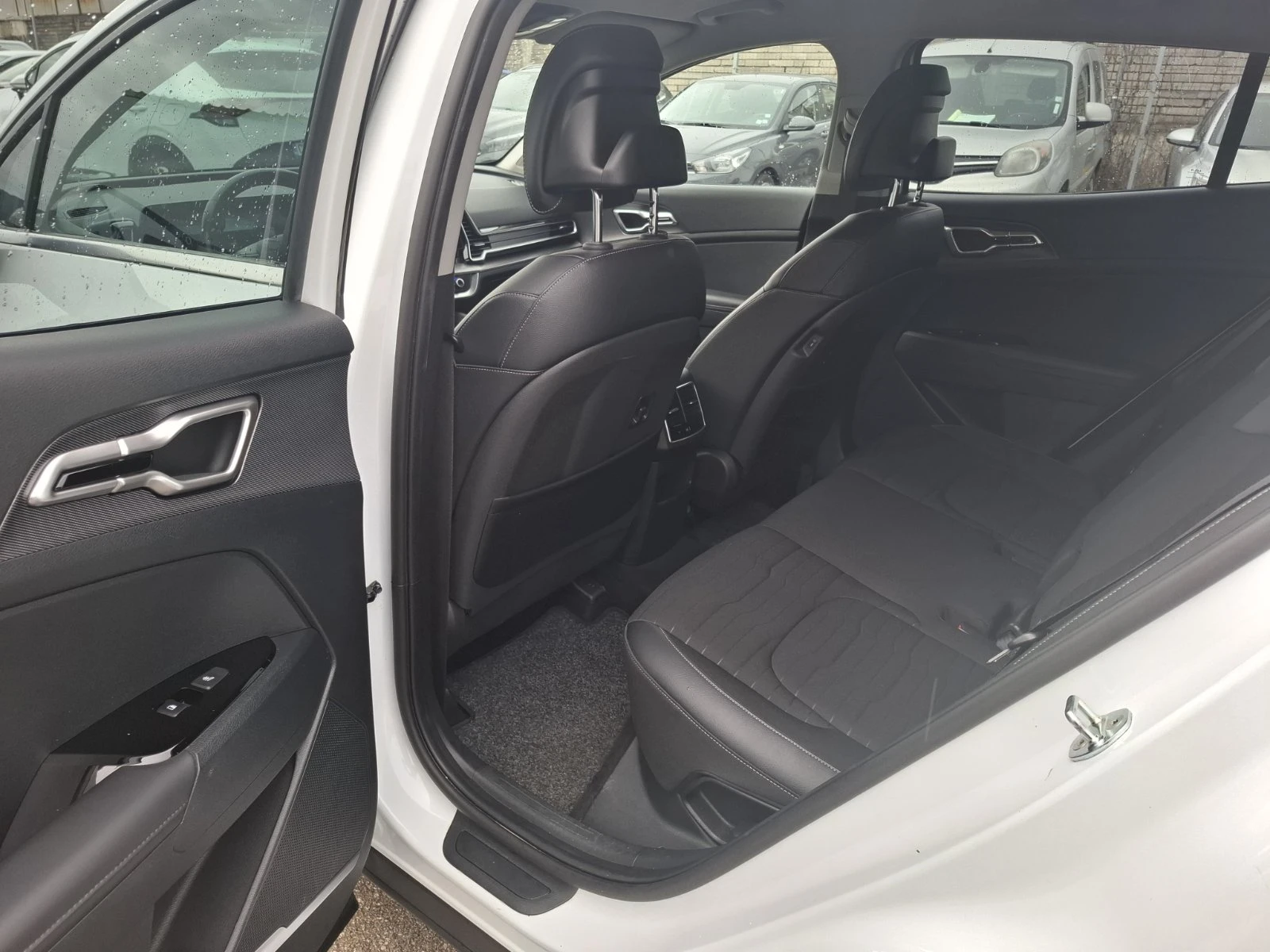 Kia Sportage 1.6 crdi EX 4X4 | Mobile.bg � ����������� 7