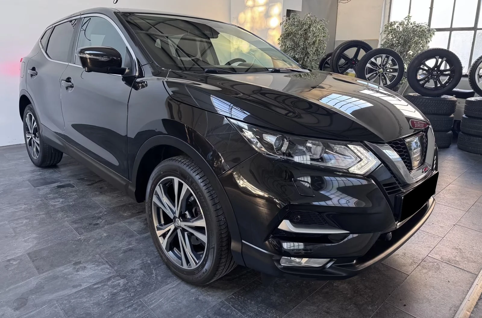 Nissan Qashqai N-Connecta/360 Камера /NAVI/LED/Keyless/, снимка 2 - Автомобили и джипове - 54120815