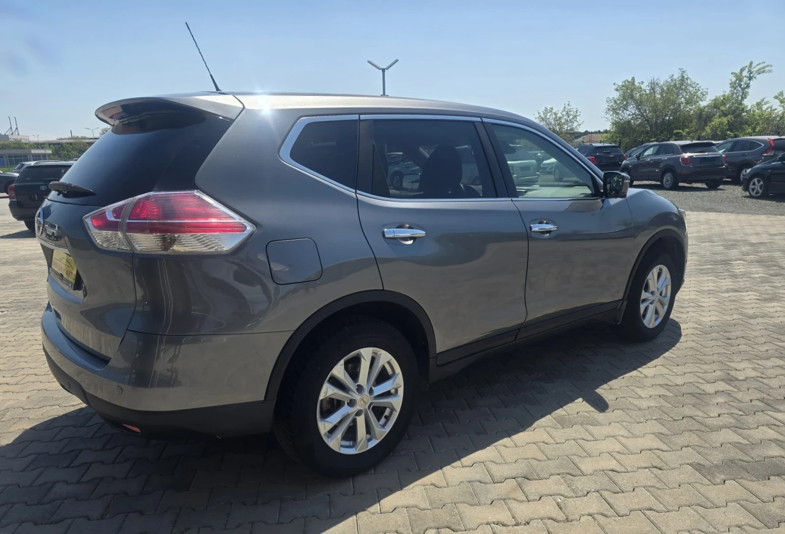 Nissan X-trail 1.6DCI, снимка 4 - Автомобили и джипове - 54445977