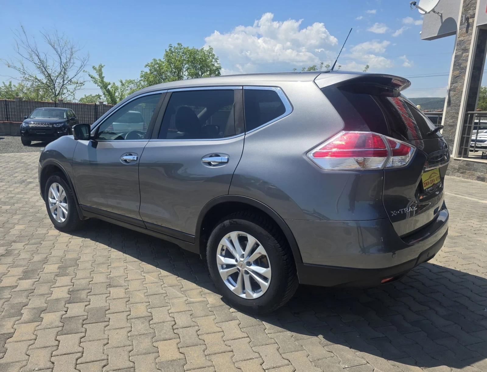 Nissan X-trail 1.6DCI, снимка 6 - Автомобили и джипове - 54445977