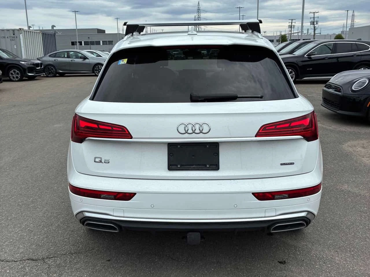 Audi Q5 * Progressiv * CARFAX * БЕЗ ПЪРВОНАЧАЛНА ВНОСКА, снимка 4 - Автомобили и джипове - 54761187