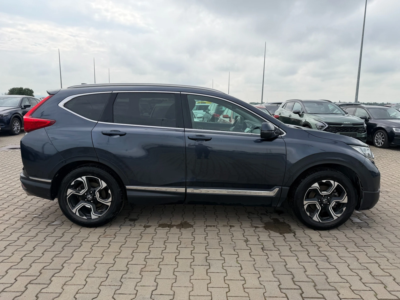Honda Cr-v 1.5i 2WD NAVI/KAMERA EURO 6, снимка 5 - Автомобили и джипове - 55030299
