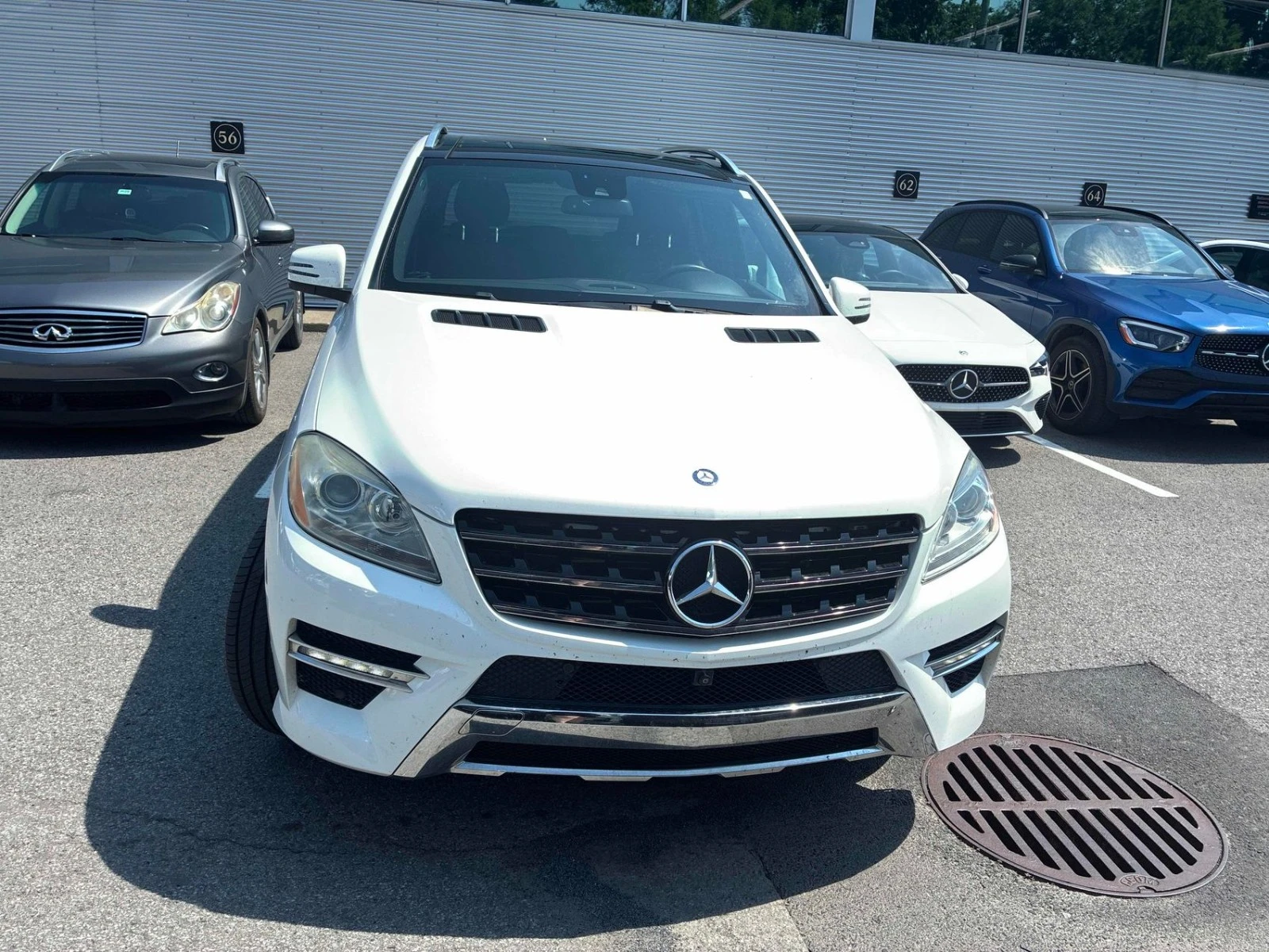 Mercedes-Benz ML 350 BLUETEC* AMG* 360* PANO* HARMAN* ПОДГРЕВ, снимка 2 - Автомобили и джипове - 55442124