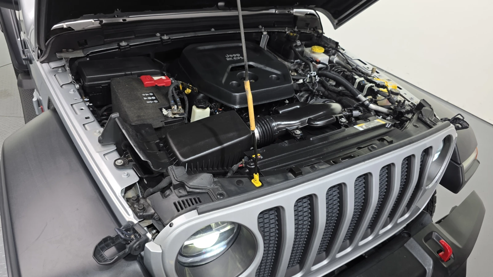 Jeep Wrangler 2.0* BLIND SPOT* ПОДГРЕВ ВОЛАН* КРАЙНА ЦЕНА, снимка 6 - Автомобили и джипове - 55594961
