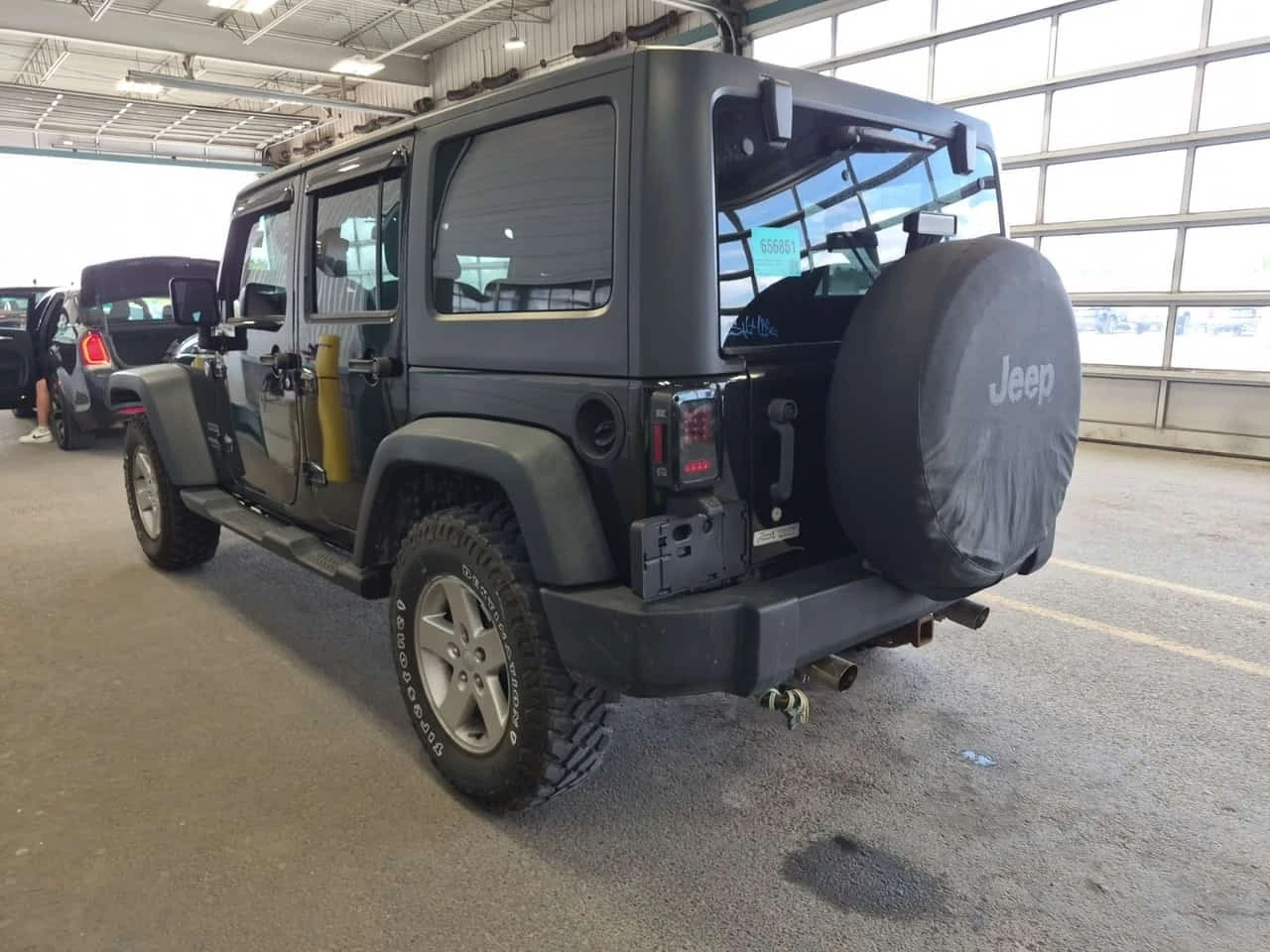 Jeep Wrangler * 4wd 4dr Sport * АВТОКРЕДИТ БЕЗ ПЪРВОНАЧАЛНА* , снимка 6 - Автомобили и джипове - 56175742