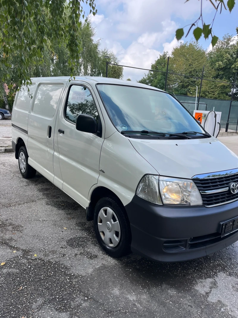 Toyota Hiace Товарен, снимка 3 - Бусове и автобуси - 52569011