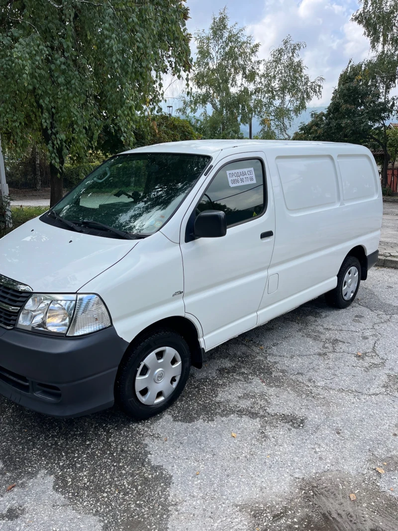Toyota Hiace Товарен, снимка 2 - Бусове и автобуси - 52569011