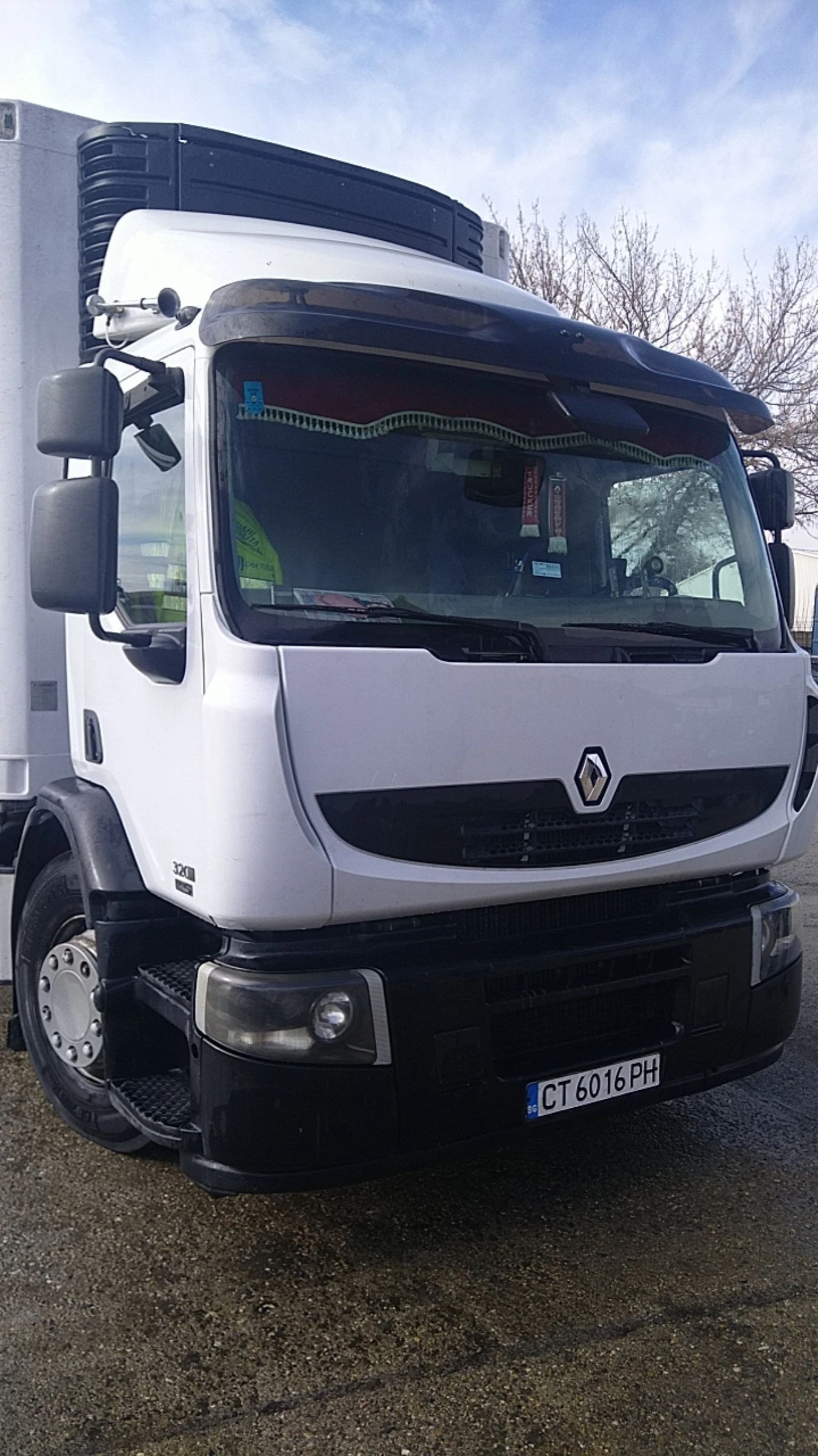 Renault Premium 320dsi  9 м /22 палета/ - изображение 7